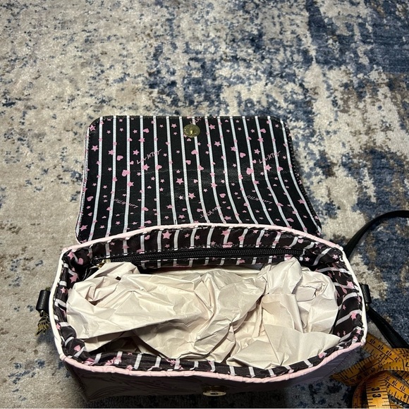 NWT Luv Betsey Johnson Lavender Butterfly Lbaddy Blush Stripe Crossbody Bag - Picture 9 of 11